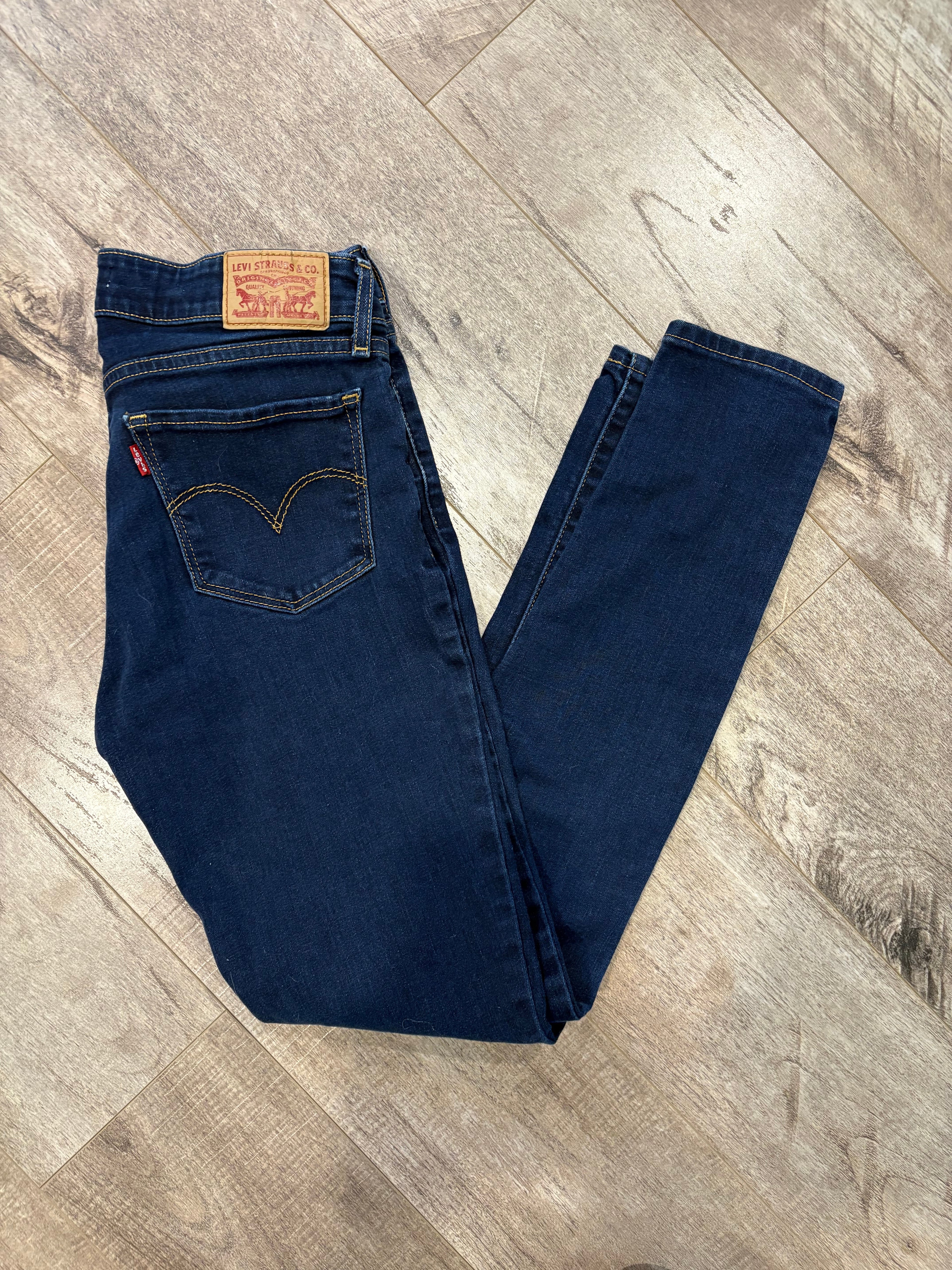 Levi Skinny Jeans women’s denim jeans